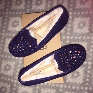 BNIB UGG moccasins